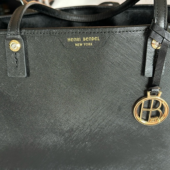 Black Henri Bendel large tote - Picture 2 of 14